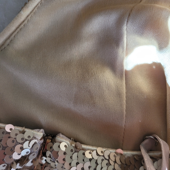 Lulus A moment like this gold sequin bodycon dress - Picture 8 of 9